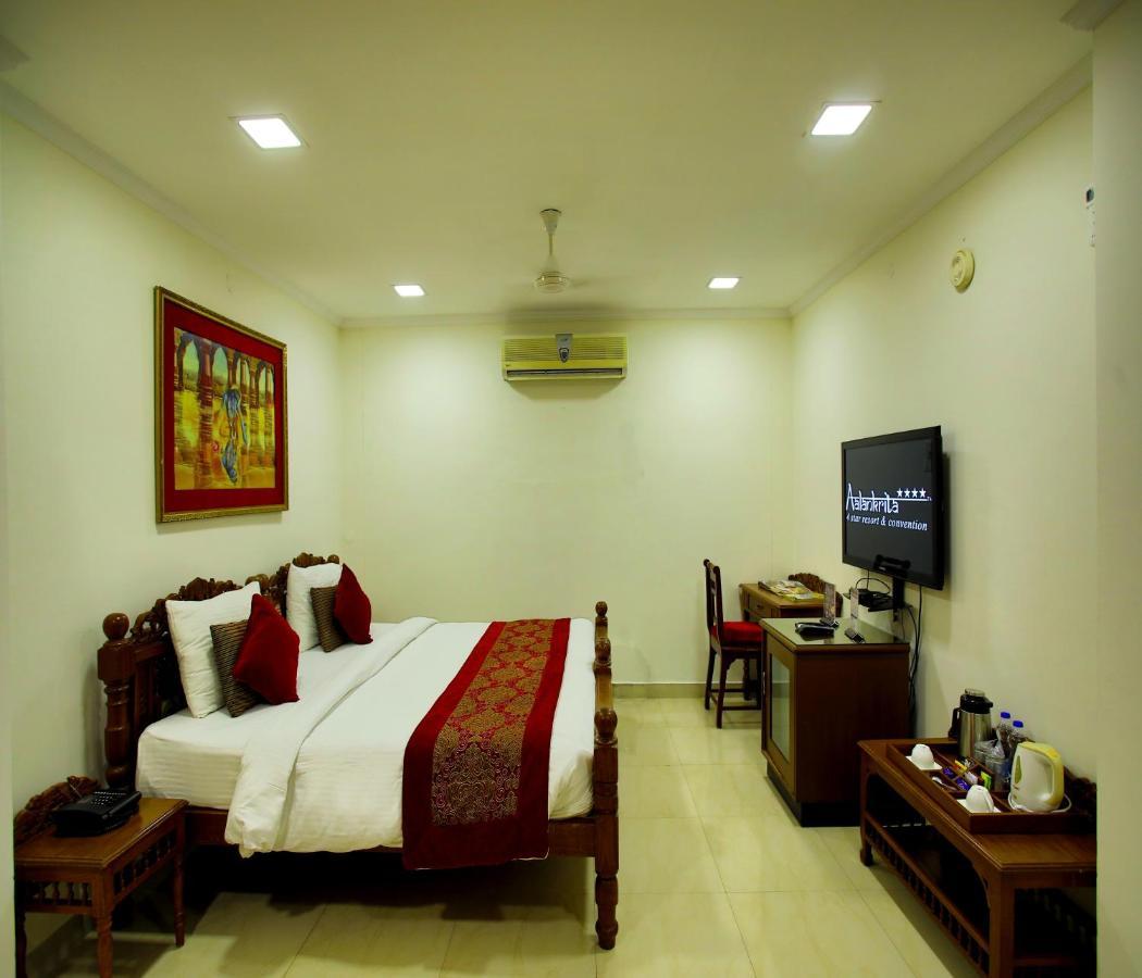 Aalankrita Resort & Convention Secunderabad Bagian luar foto
