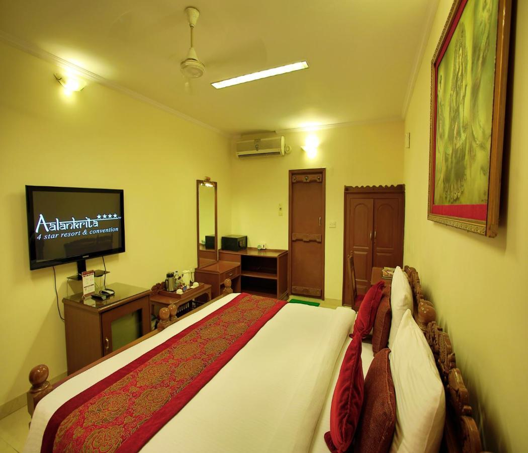 Aalankrita Resort & Convention Secunderabad Bagian luar foto